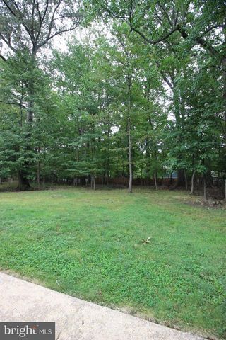 2391 CEDAR LN, Vienna, VA 22180