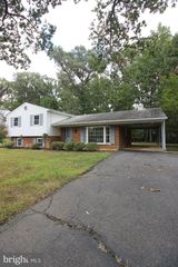 2391 CEDAR LN, Vienna, VA 22180