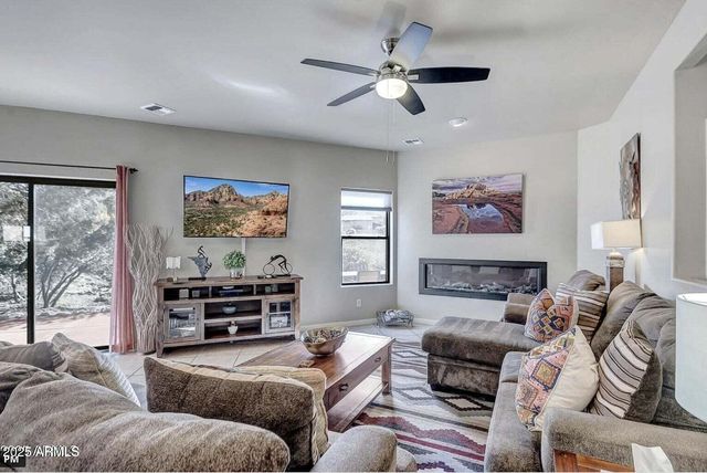 33 MONTEREY Circle, Sedona, AZ 86351