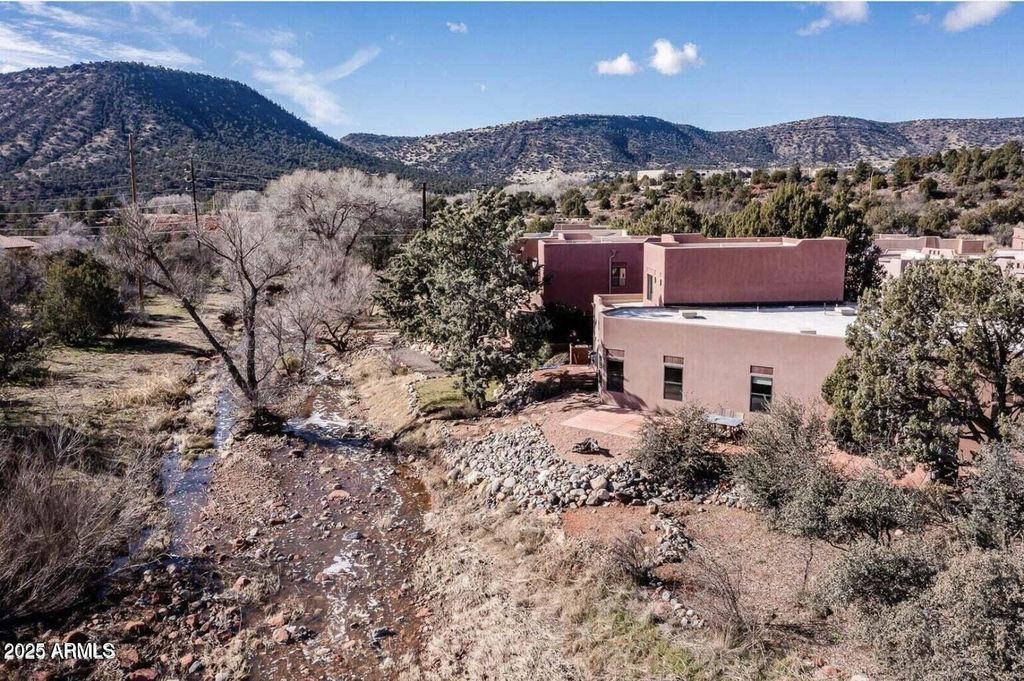 33 MONTEREY Circle, Sedona, AZ 86351