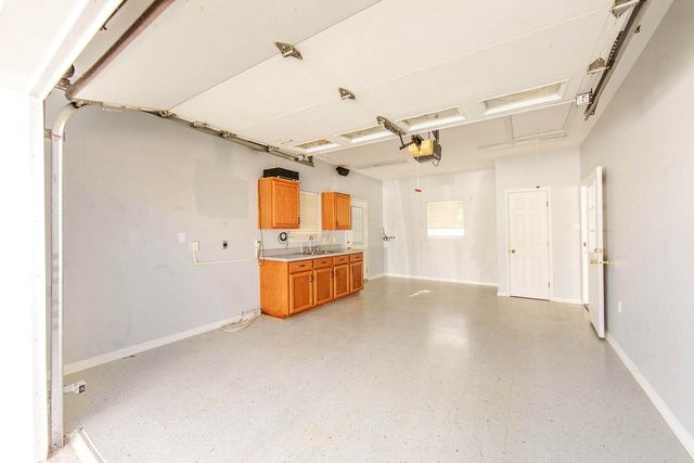 212 Davis Dr, Thibodaux, LA 70301