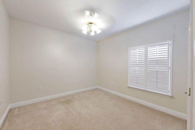 212 Davis Dr, Thibodaux, LA 70301