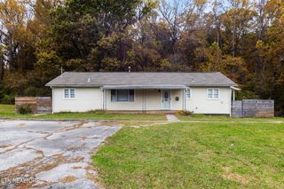 176 Hillside Rd, Oak Ridge, TN 37830