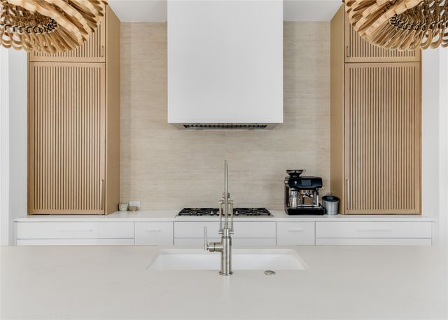 4635 Stanford Avenue, Dallas, TX 75209