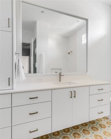 4635 Stanford Avenue, Dallas, TX 75209