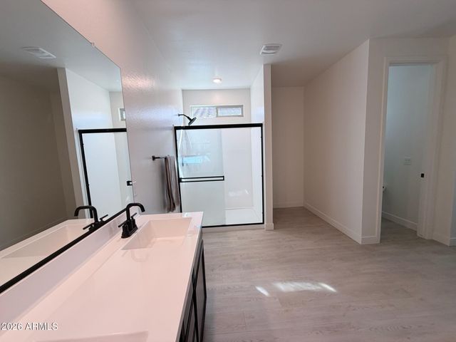 9324 S 30TH Lane, Laveen, AZ 85339