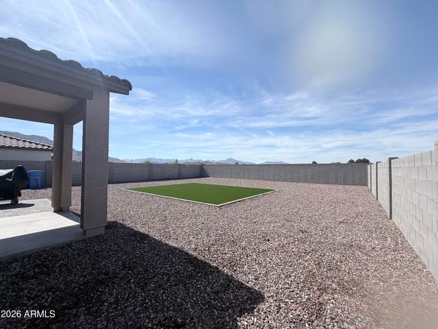 9324 S 30TH Lane, Laveen, AZ 85339