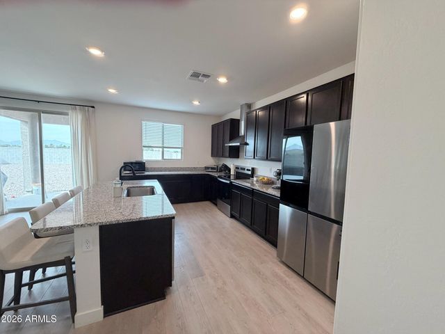 9324 S 30TH Lane, Laveen, AZ 85339