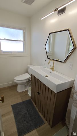 17 E MONTICELLO DR, Kaysville, UT 84037