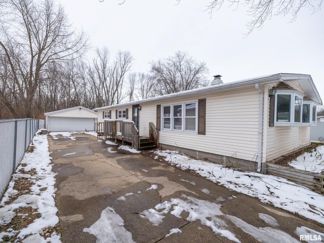 4516 W CRABTREE Court, Peoria, IL 61604