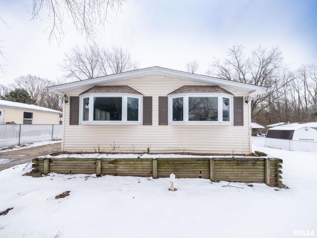 4516 W CRABTREE Court, Peoria, IL 61604