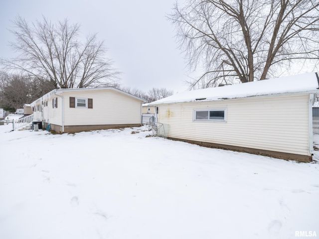 4516 W CRABTREE Court, Peoria, IL 61604