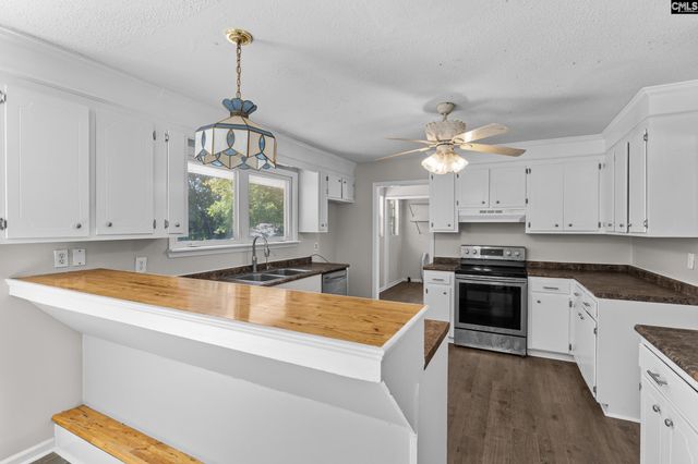 204 Oakwood Drive, Lexington, SC 29073