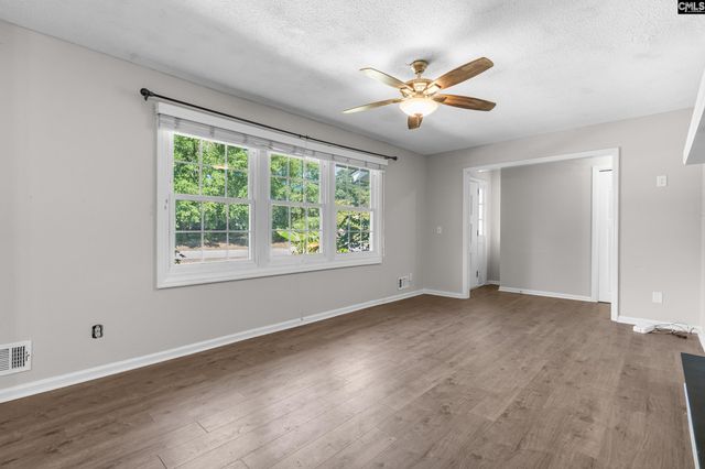 204 Oakwood Drive, Lexington, SC 29073