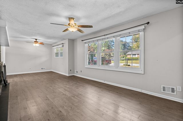 204 Oakwood Drive, Lexington, SC 29073