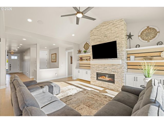4407 Se 59TH Ave, Hillsboro, OR 97123