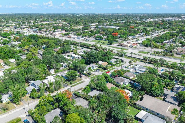 1326 SW 23rd Avenue, Fort Lauderdale, FL 33312
