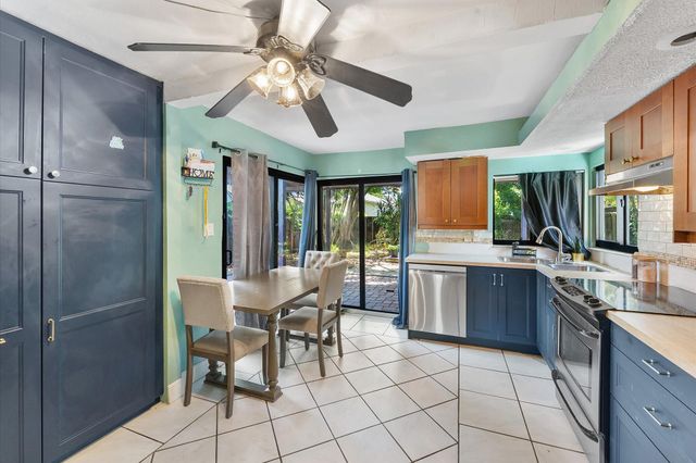 1326 SW 23rd Avenue, Fort Lauderdale, FL 33312