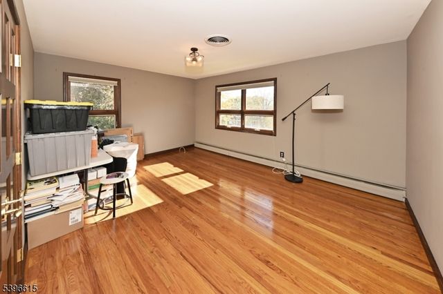 23 Halco Dr, Paramus Boro, NJ 07652