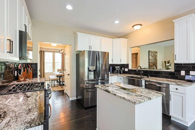 8640 Treeline Drive, Florence, KY 41042