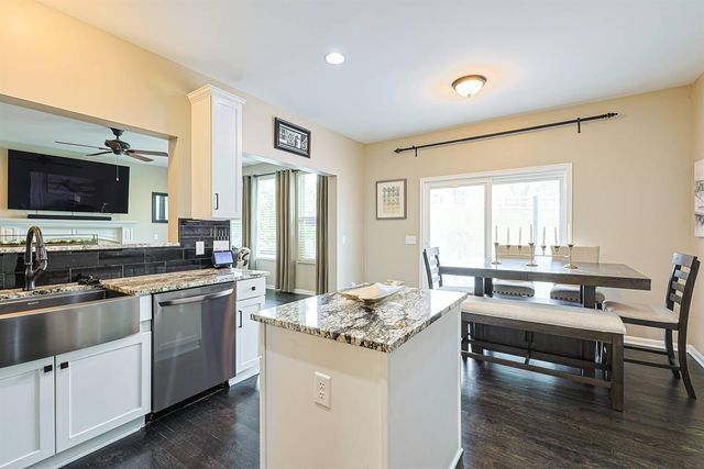 8640 Treeline Drive, Florence, KY 41042