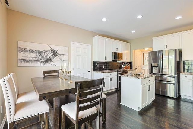 8640 Treeline Drive, Florence, KY 41042