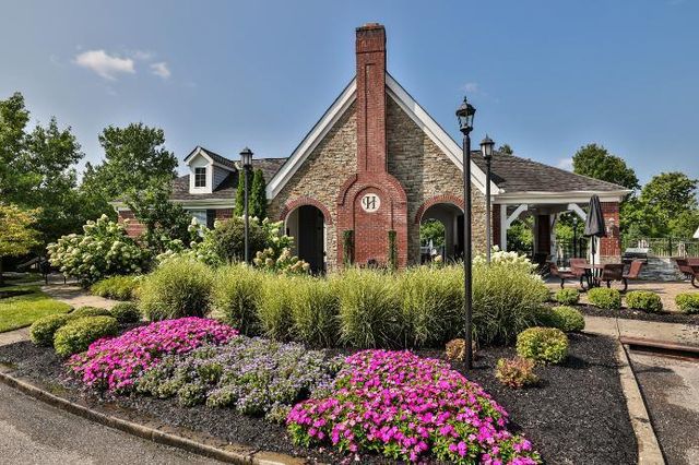 8640 Treeline Drive, Florence, KY 41042
