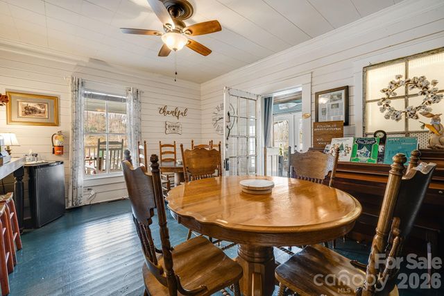 364 Haywood Road, Dillsboro, NC 28725