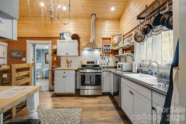 364 Haywood Road, Dillsboro, NC 28725