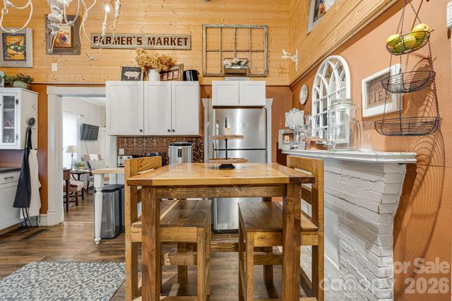 364 Haywood Road, Dillsboro, NC 28725