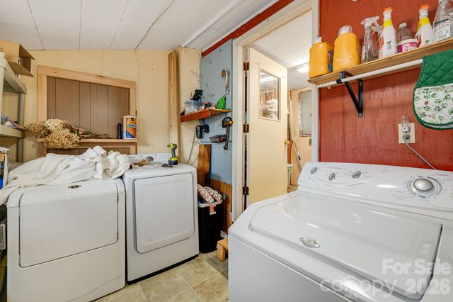 364 Haywood Road, Dillsboro, NC 28725