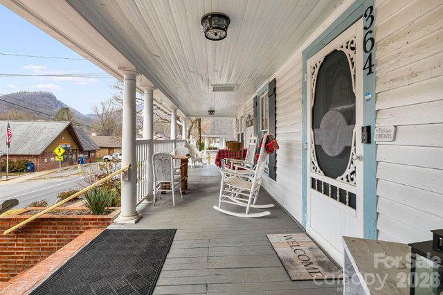 364 Haywood Road, Dillsboro, NC 28725