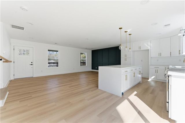 55 Jessica Drive, Hiram, GA 30141