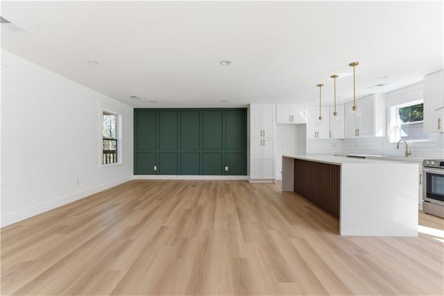 55 Jessica Drive, Hiram, GA 30141