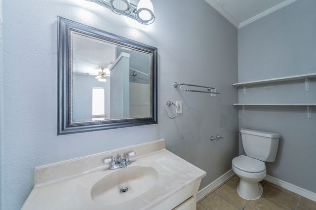 3224 S Adams Street, Fort Worth, TX 76110