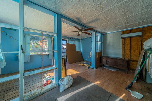 3224 S Adams Street, Fort Worth, TX 76110