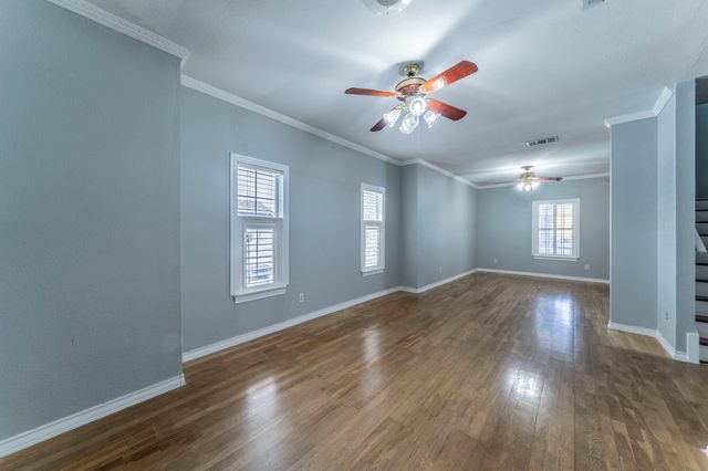 3224 S Adams Street, Fort Worth, TX 76110