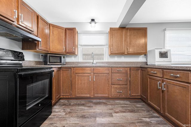 1603 Linden Avenue, Mishawaka, IN 46544