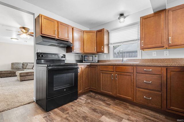 1603 Linden Avenue, Mishawaka, IN 46544