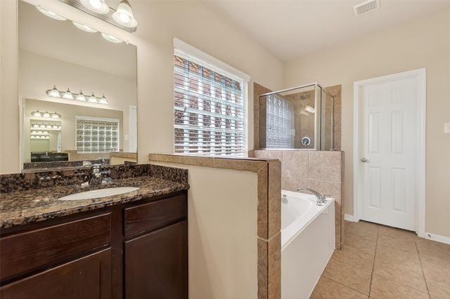 22007 Castle Hawk Trail, Richmond, TX 77407