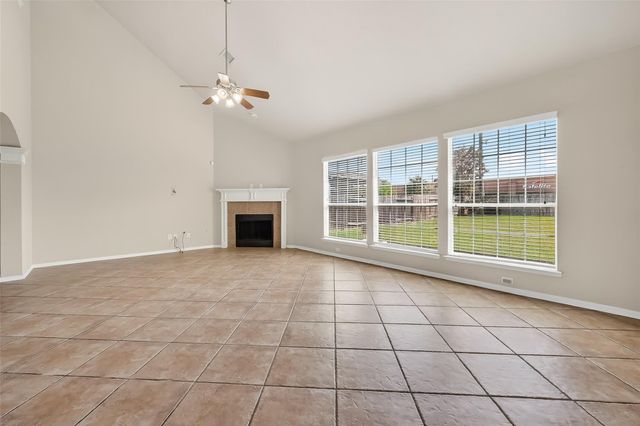 22007 Castle Hawk Trail, Richmond, TX 77407