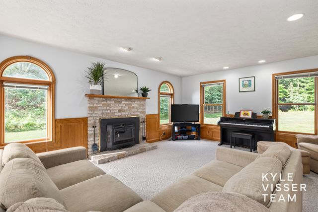 1873 Grand River Drive Ne, Ada Twp, MI 49301