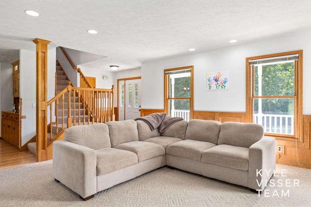 1873 Grand River Drive Ne, Ada Twp, MI 49301