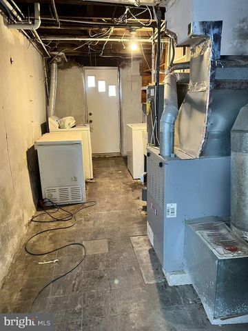 6006 HASBROOK AVE, Philadelphia, PA 19111