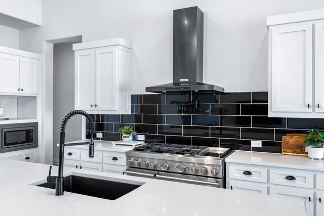 309 Calmwater Cove, Mckinney, TX 75071