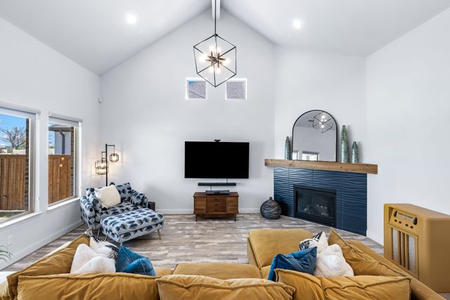 309 Calmwater Cove, Mckinney, TX 75071