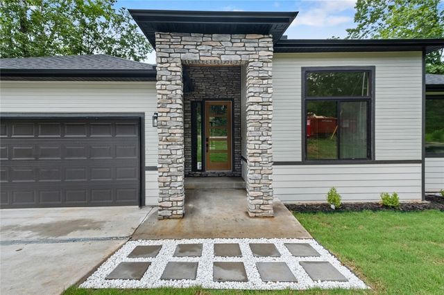 29 Annabell Lane, Bella Vista, AR 72715