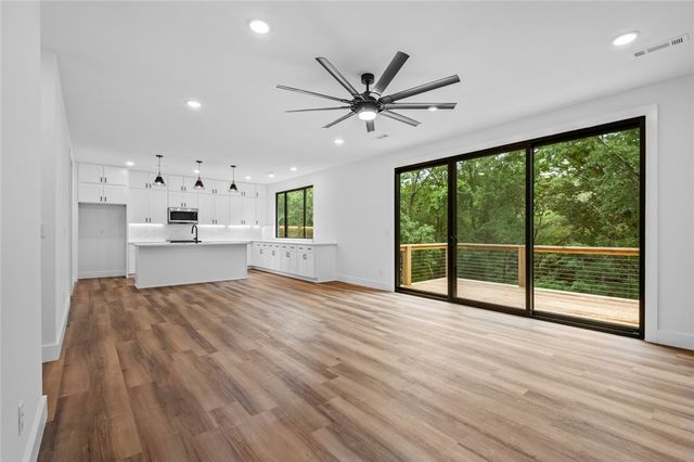 29 Annabell Lane, Bella Vista, AR 72715