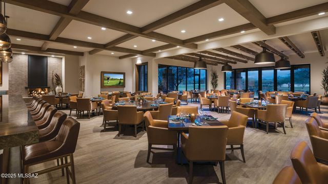 1993 E Desert Lark Pass, Green Valley, AZ 85614