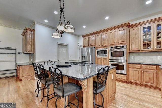 8910 Pinehurst Cove, Duluth, GA 30097